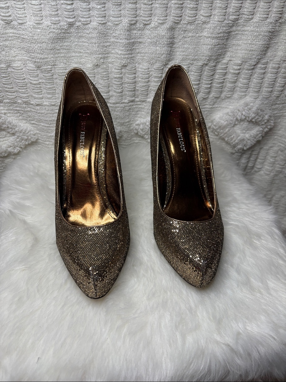 JustFab Gold Glitter Pointed Pumps